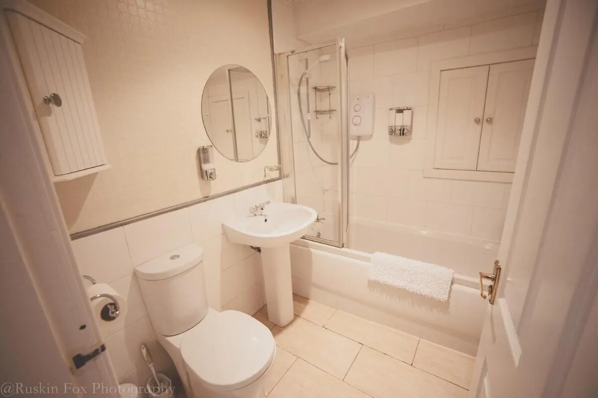 Stylish And Spacious Two Bed In Aberdeen'S West End 0*, Aberdeen
